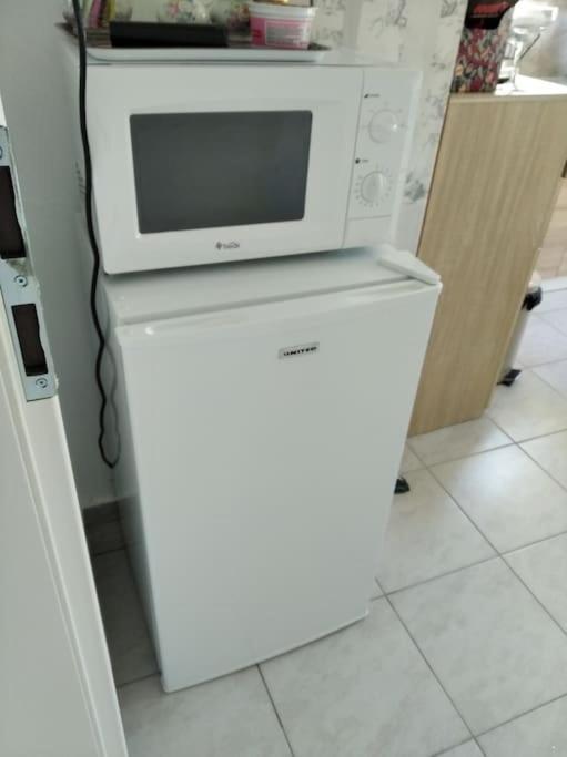 Οικία Με Αυλή Και Πάρκινγκ, Μέσα Στο Κάστρο Της Πόλης Villa อิโออันนินา ภายนอก รูปภาพ